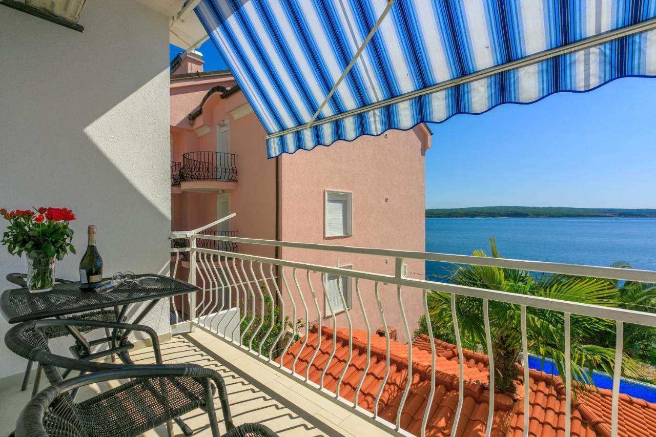 House Blanka Villa Dramalj Bagian luar foto