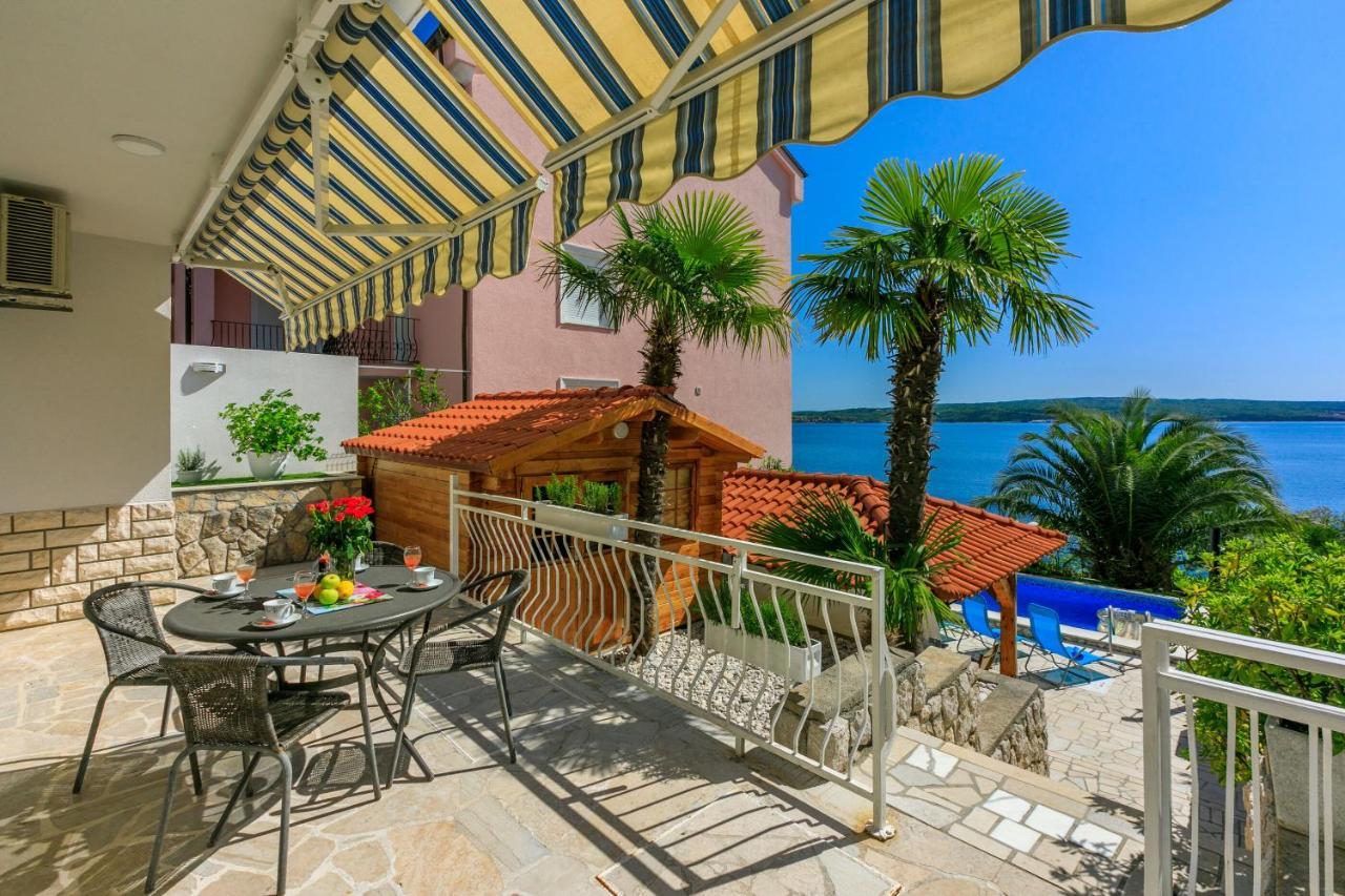 House Blanka Villa Dramalj Bagian luar foto