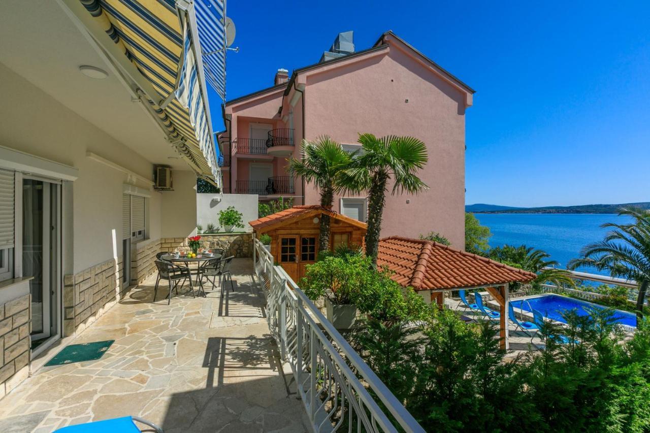 House Blanka Villa Dramalj Bagian luar foto
